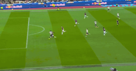 热闻|伊萨克斩获首球!利物浦2-0西汉姆联,斯洛特赢下“自证之战”!