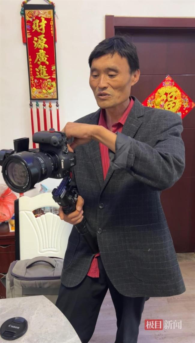 昔日顶流“拉面哥”已转型带货主播 直播带货助农发展