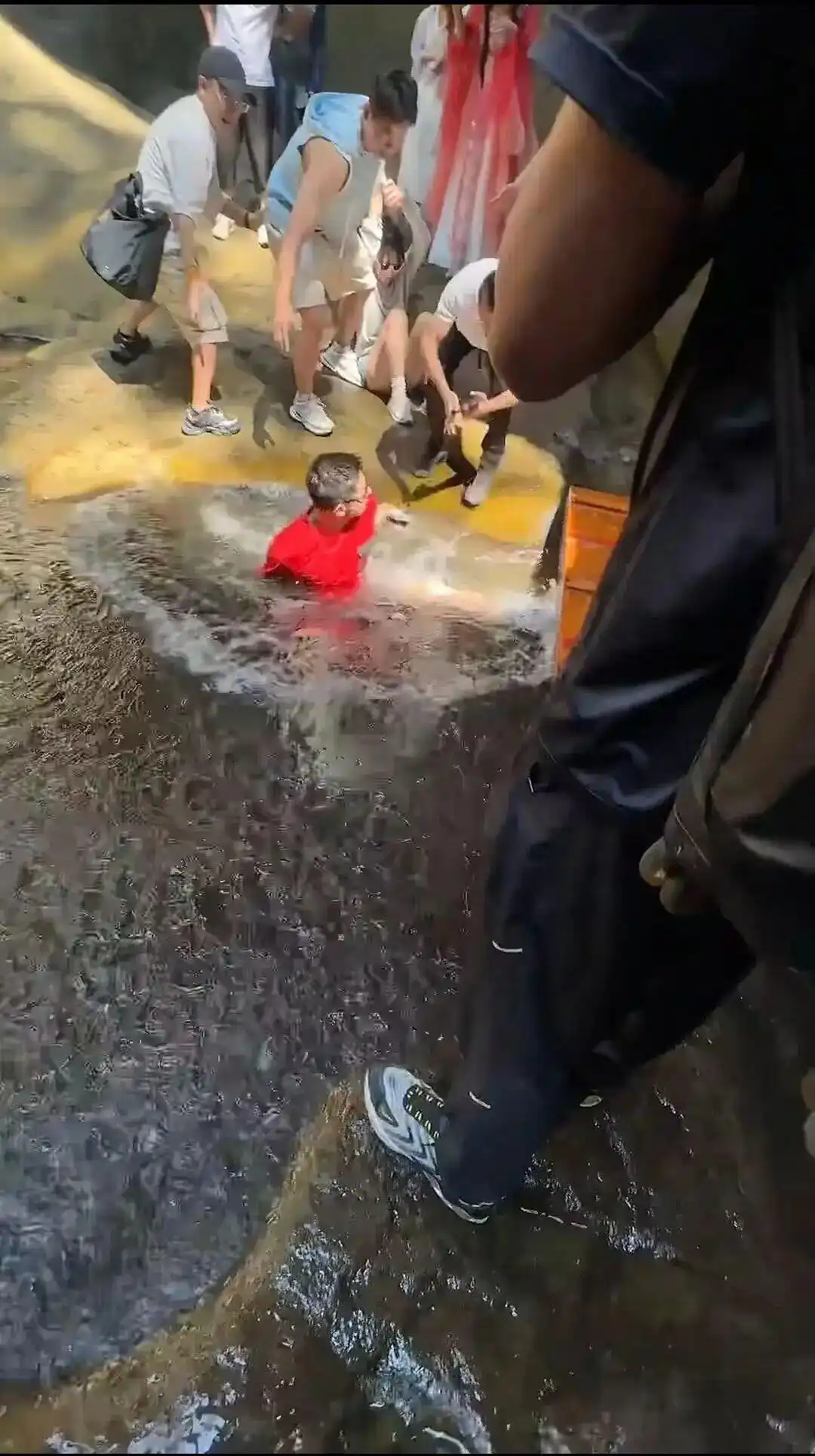 张继科说顶级运动员不会享受比赛，但始终热爱比赛