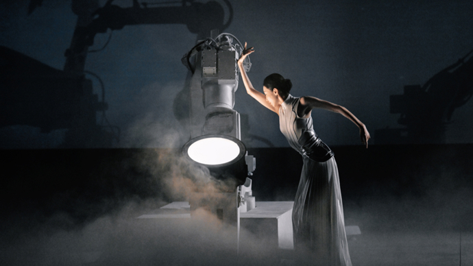 《朤月东方·中秋梦幻夜》4K超高清中秋晚会今晚用文艺展现临港风采