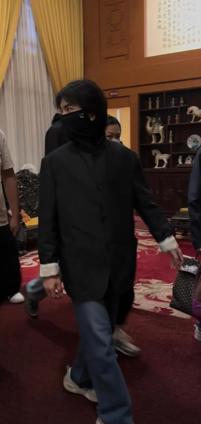 萧敬腾称自己被赶出了西安 雨神效应引发热议