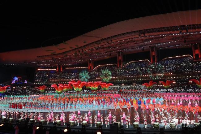 国际奥委会主席为何来看全运会 见证中国体育新变革