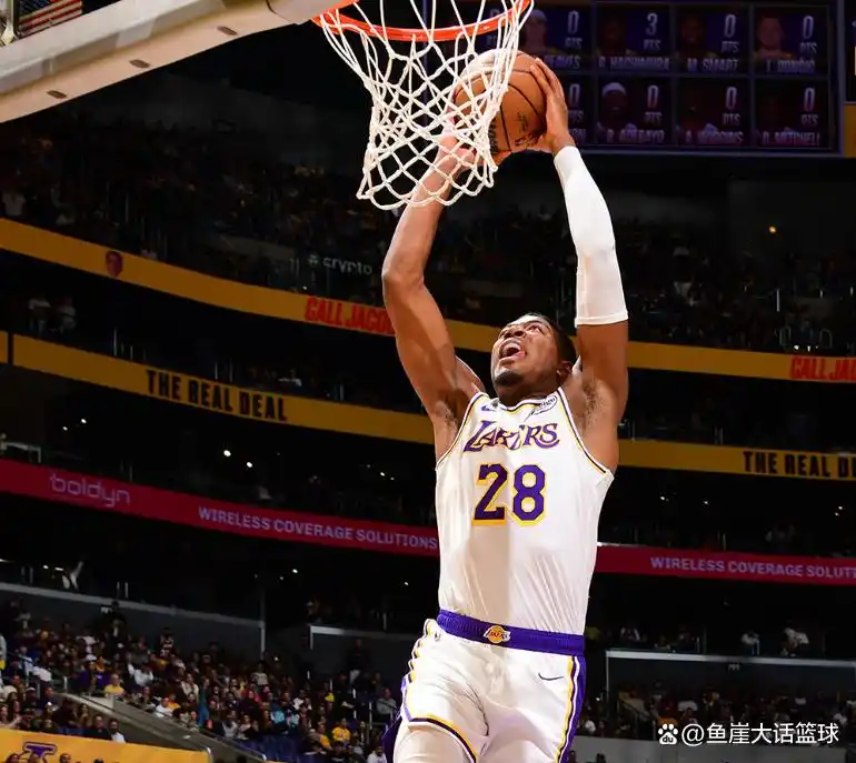 湖人三大败因出炉,东契奇没借口!雷迪克无可奈何,八村两人该批