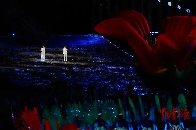 高燃瞬间回顾第十五届全运会开幕式