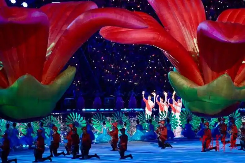 高燃瞬间回顾第十五届全运会开幕式