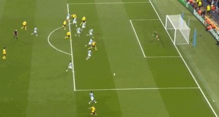 4-1!哈兰德5连斩,欧冠历史第一人,福登双响抢戏,曼城主场大胜