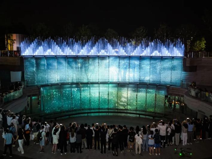 荣宝斋被指售卖假画、湖南博物院更名并升格、湾区万象艺术季打造盛宴