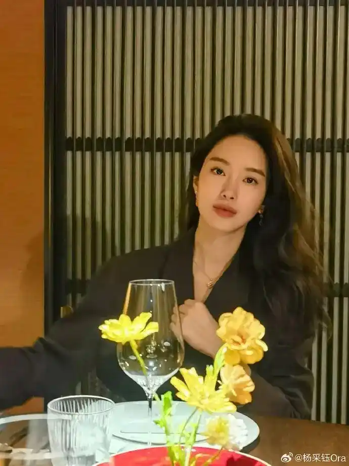 32岁女演员官宣当妈!