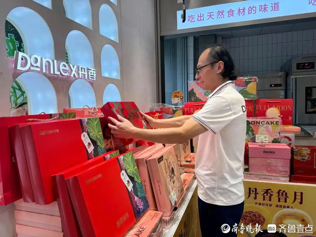 散装月饼成主流，豆橛子口味卖断货！济南中秋市场吹起健康创新风